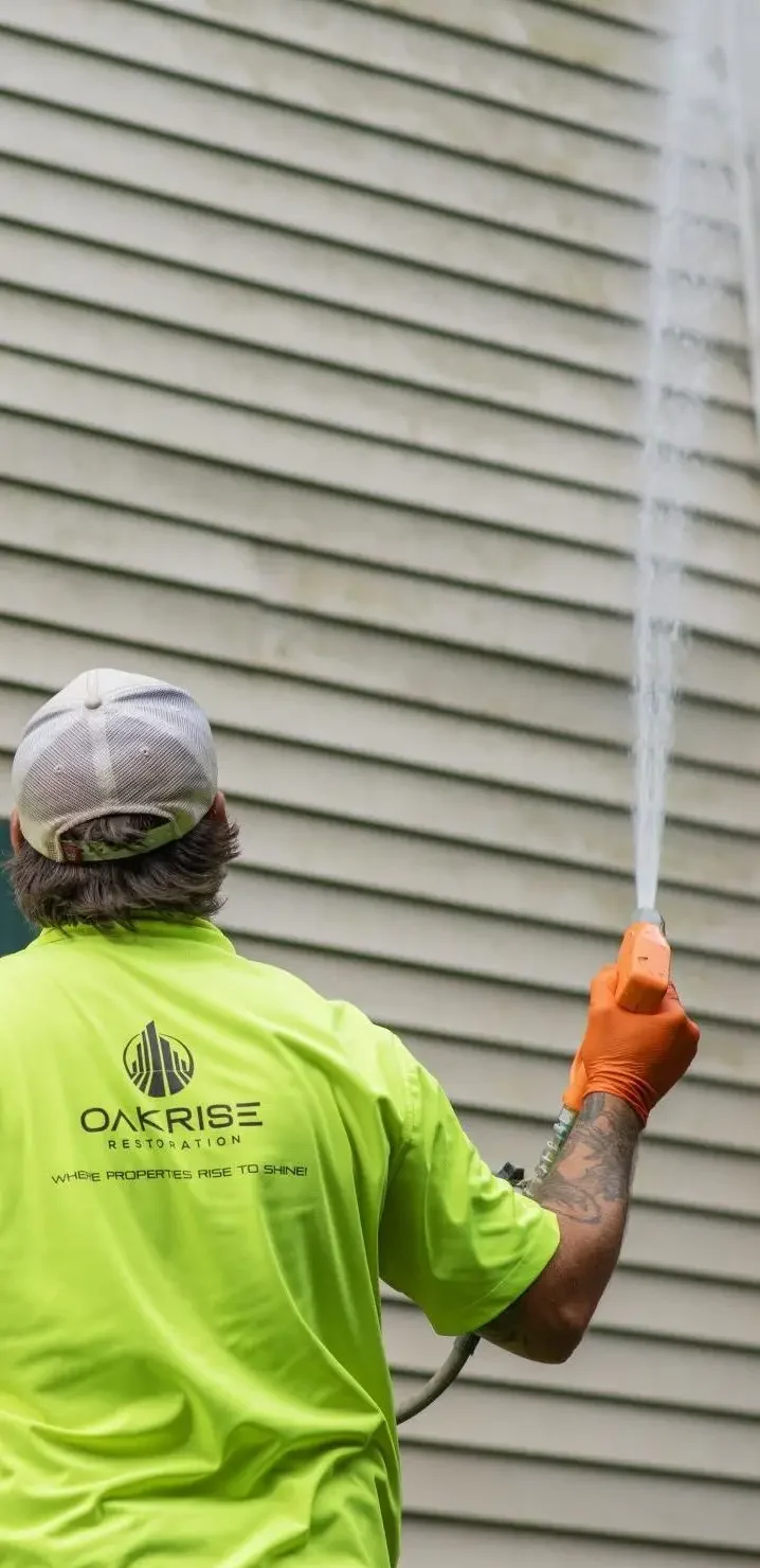 Commercial building exterior pressure washing service